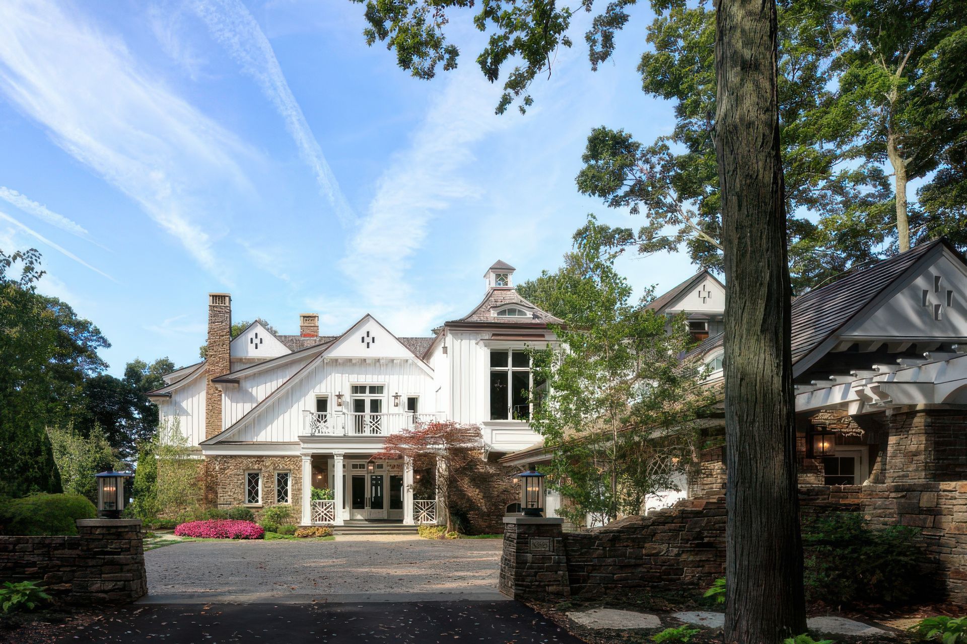 imgi5MI-Lake-House-03-800x544-gigapixel-standard-v2-4x.jpg