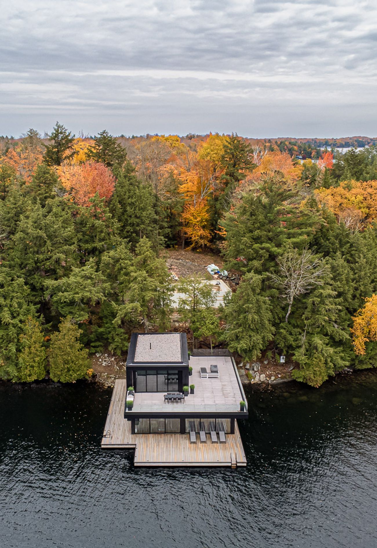 roberts-bay-boathouse-4.jpg