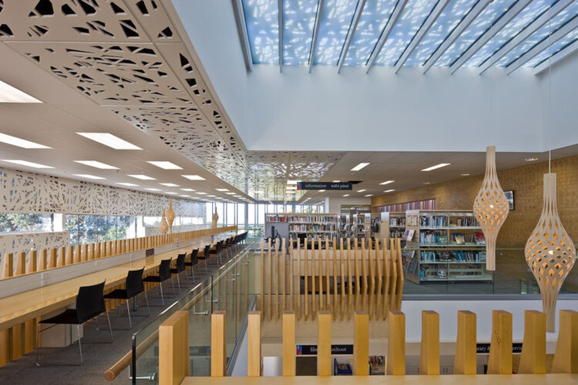 Birkenhead Library &amp; Civic Centre
