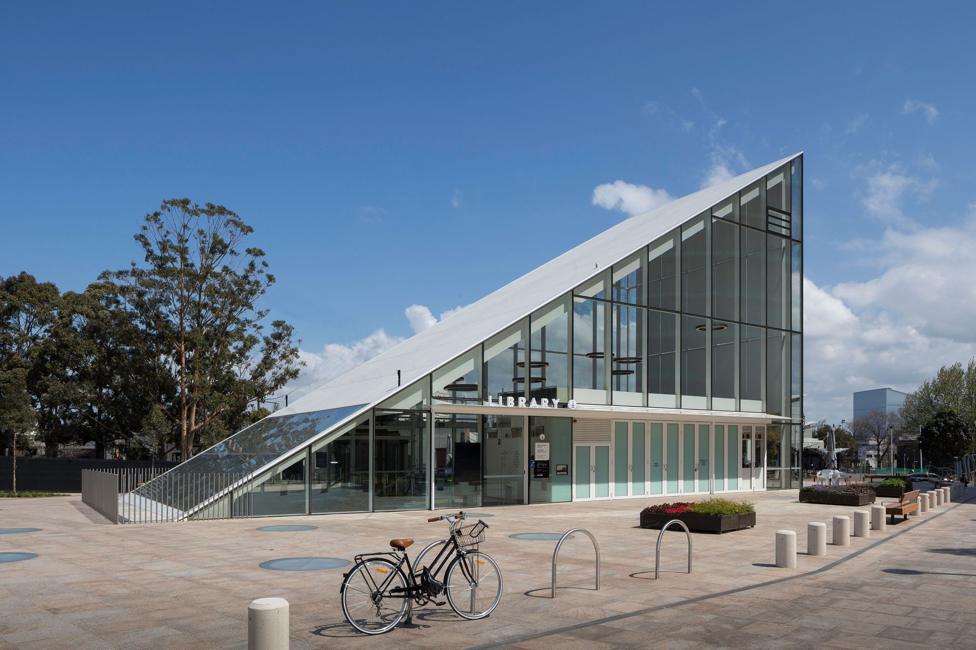 ##Green Square Library &amp; Plaza, Sydney