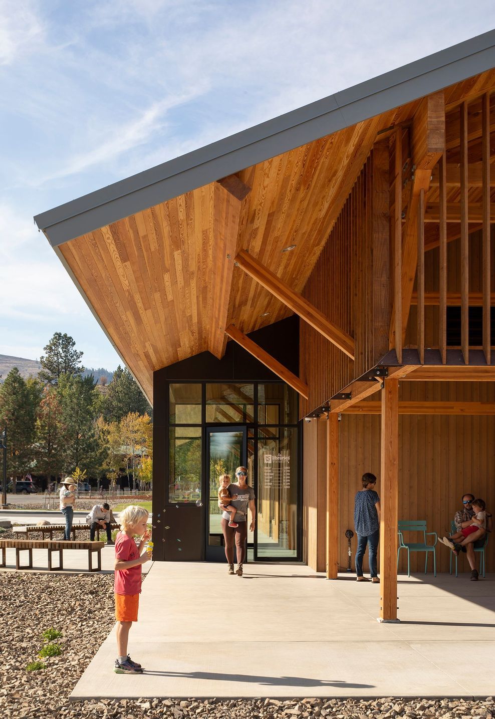 Winthrop-LibraryJA-Civic-CommunityPhoto-by-Lara-Swimmer2.jpg