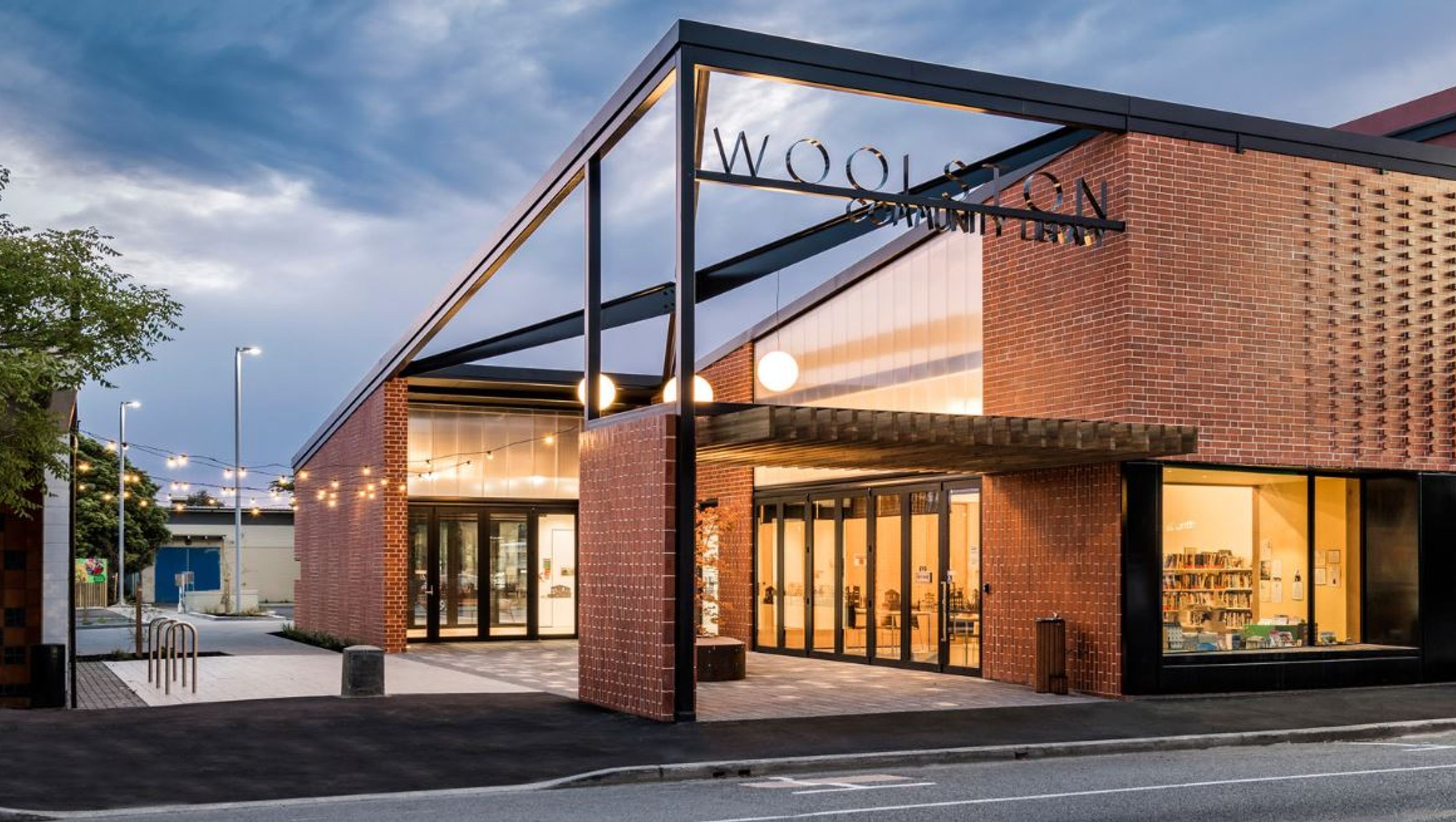 Woolston Library