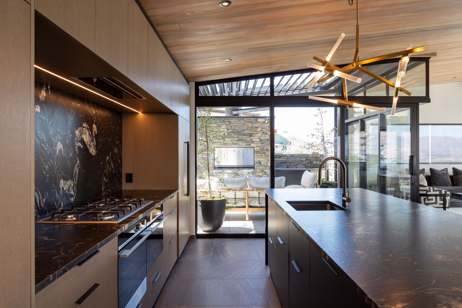 1AOliversPlaceQueenstown017.jpg