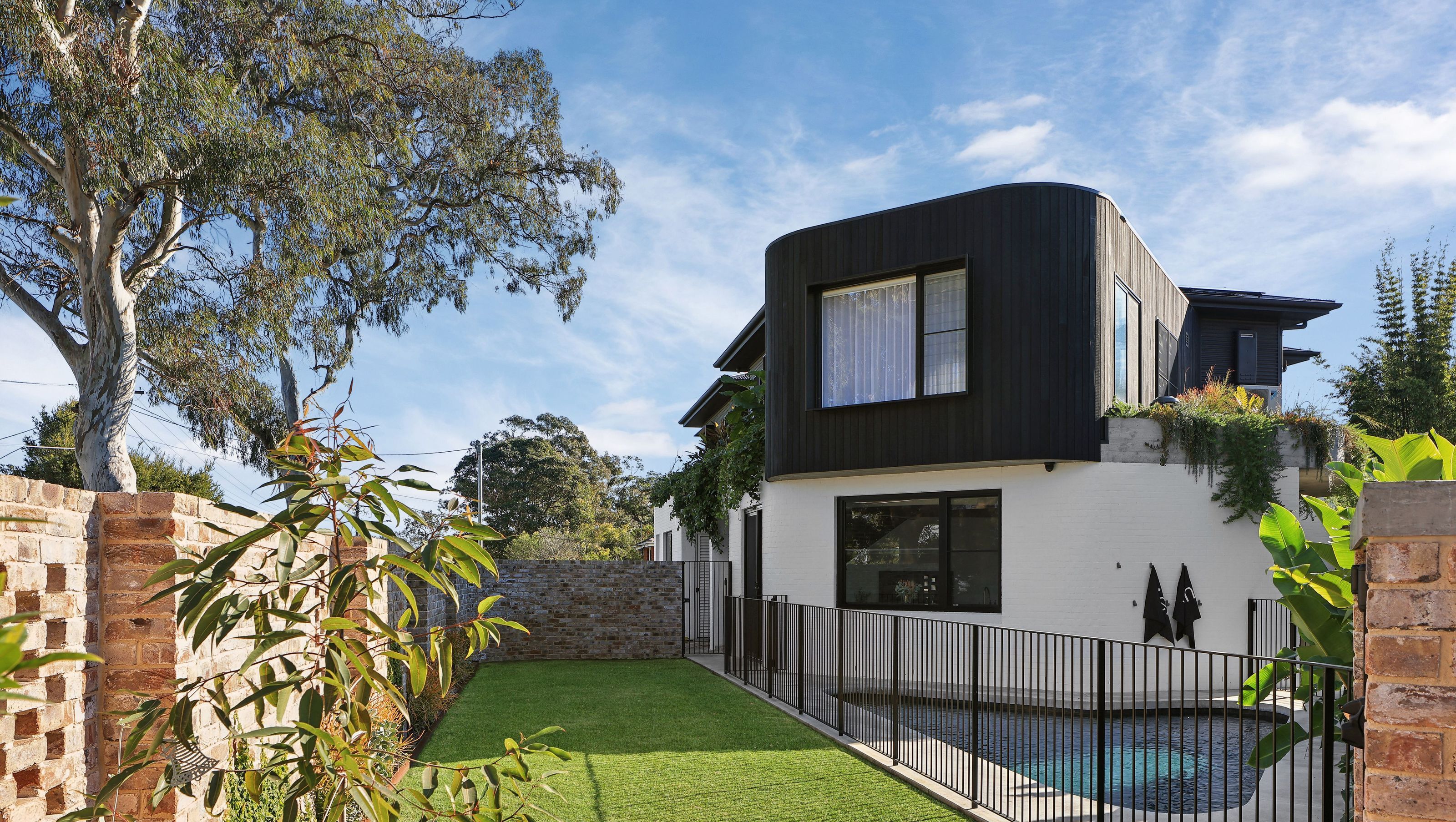 Partridge Avenue, Miranda