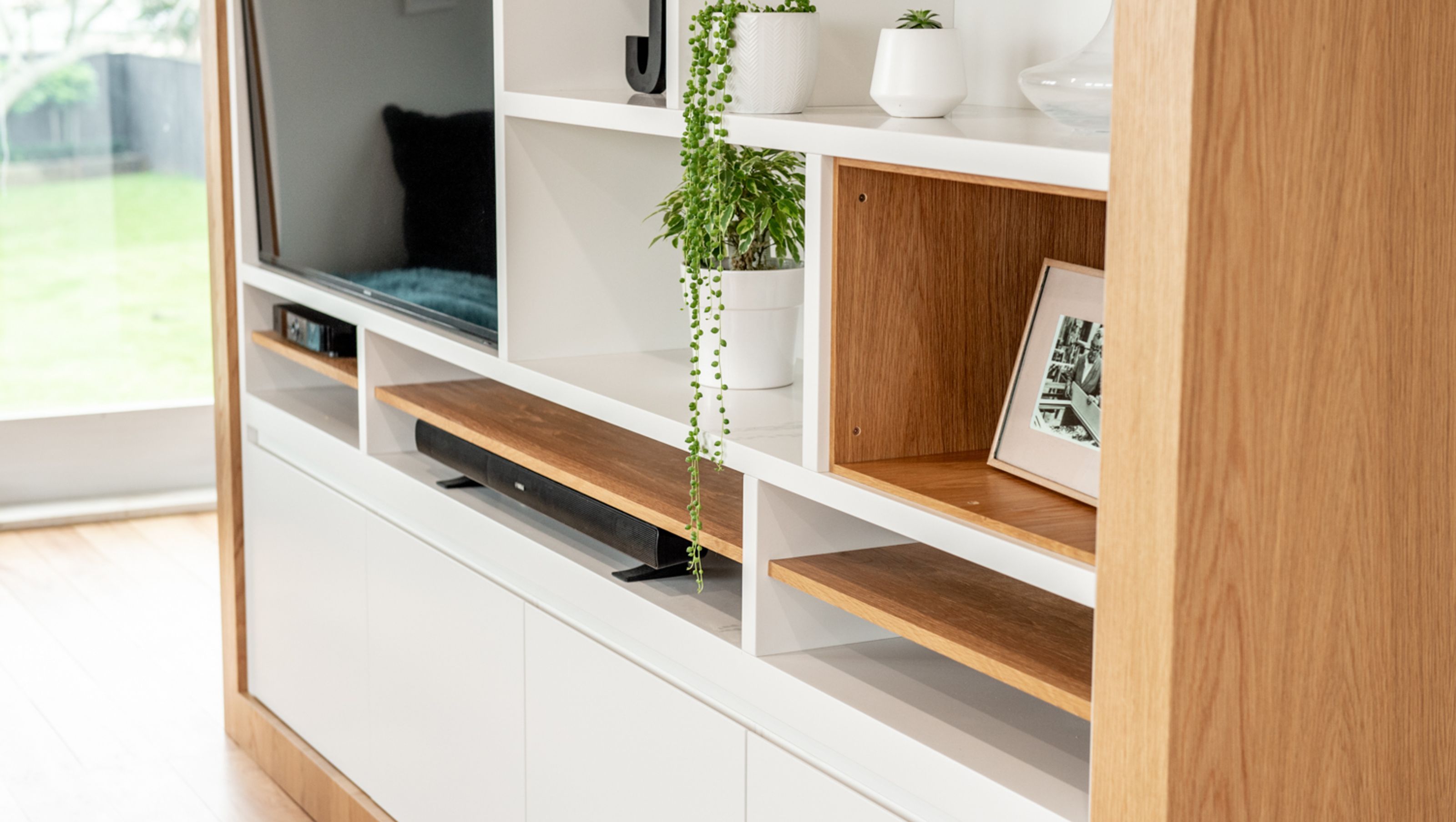 Fitted Bookshelf