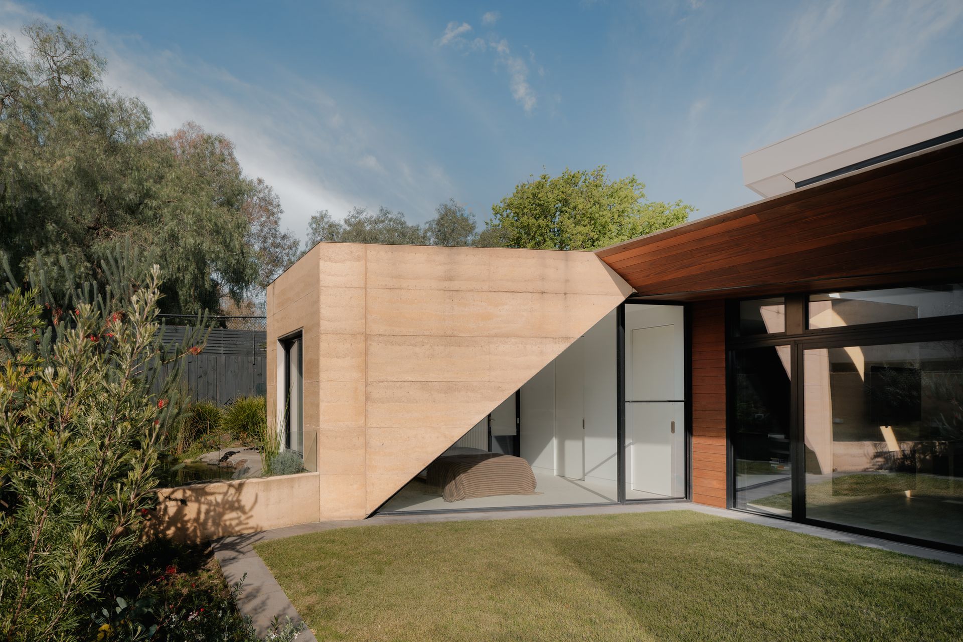 EverHouseCamberwellDXAchitectsRenovation-7.jpg