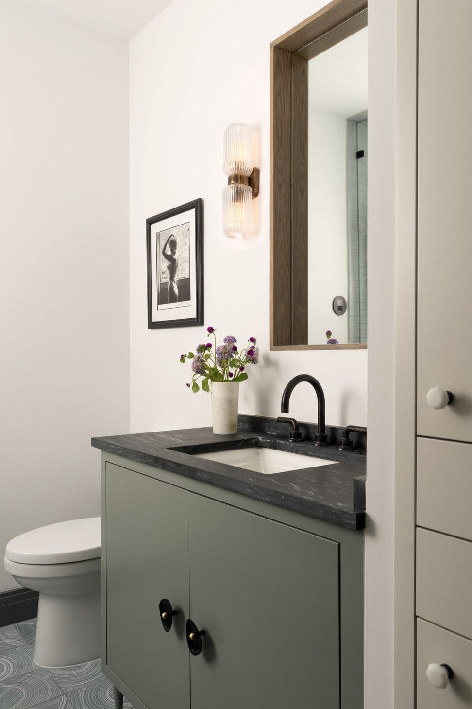 Hall-Bath-scaled-portrait-67ca5ee6923f98cb23f1a3d7c8baae84-civ0563eyhaz.jpg