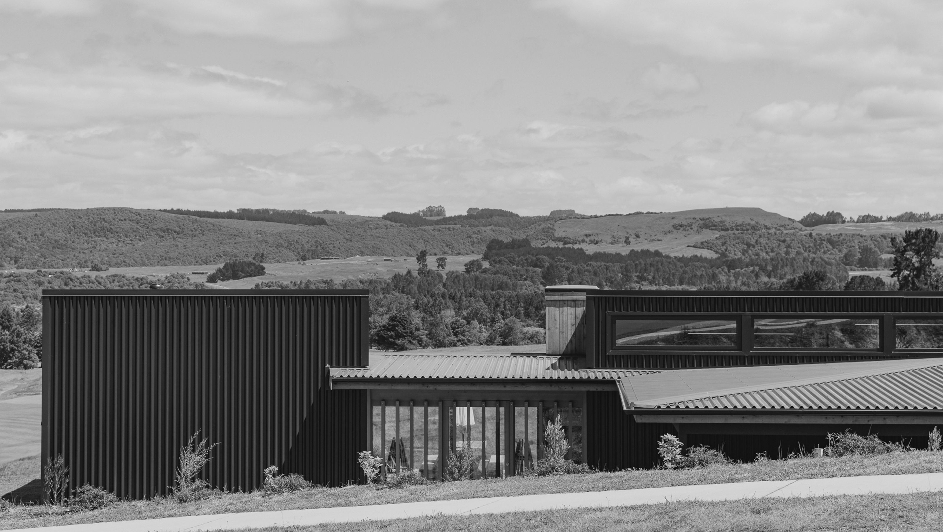 Kinloch Bridge House