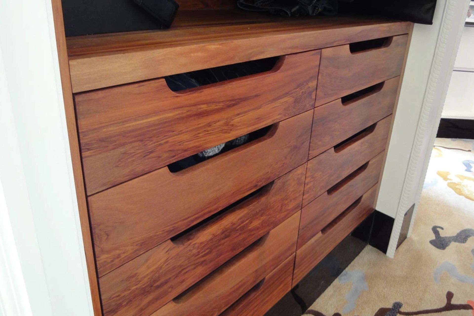 cabinetry-gallery-11.jpg