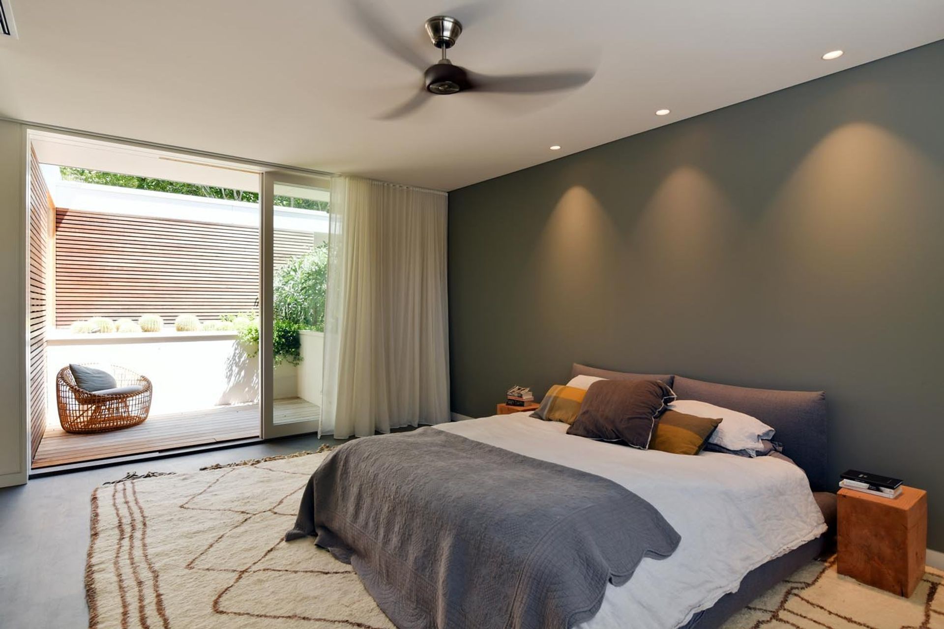 rosebay11.jpg