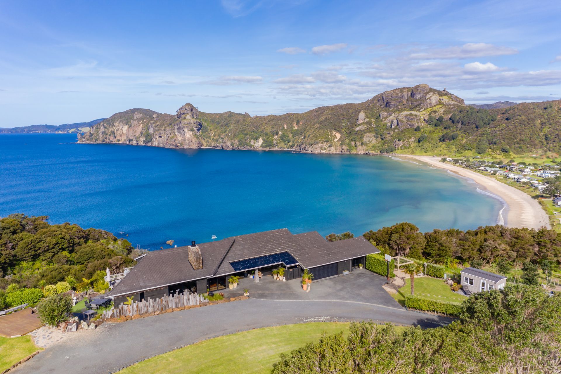 20220917Taupo-Bay-Lodge-4.jpg