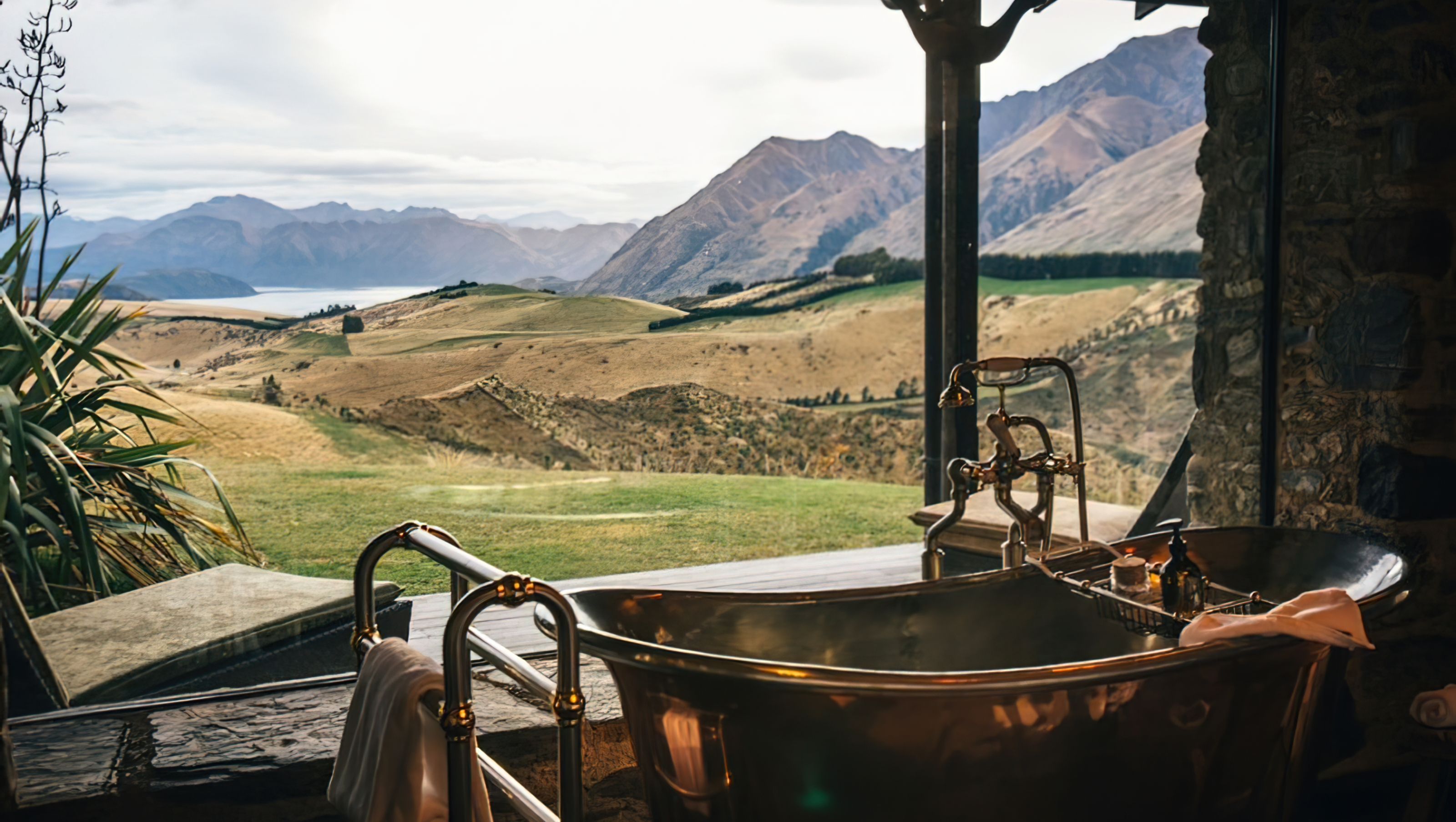 Mahu Whenua Homestead