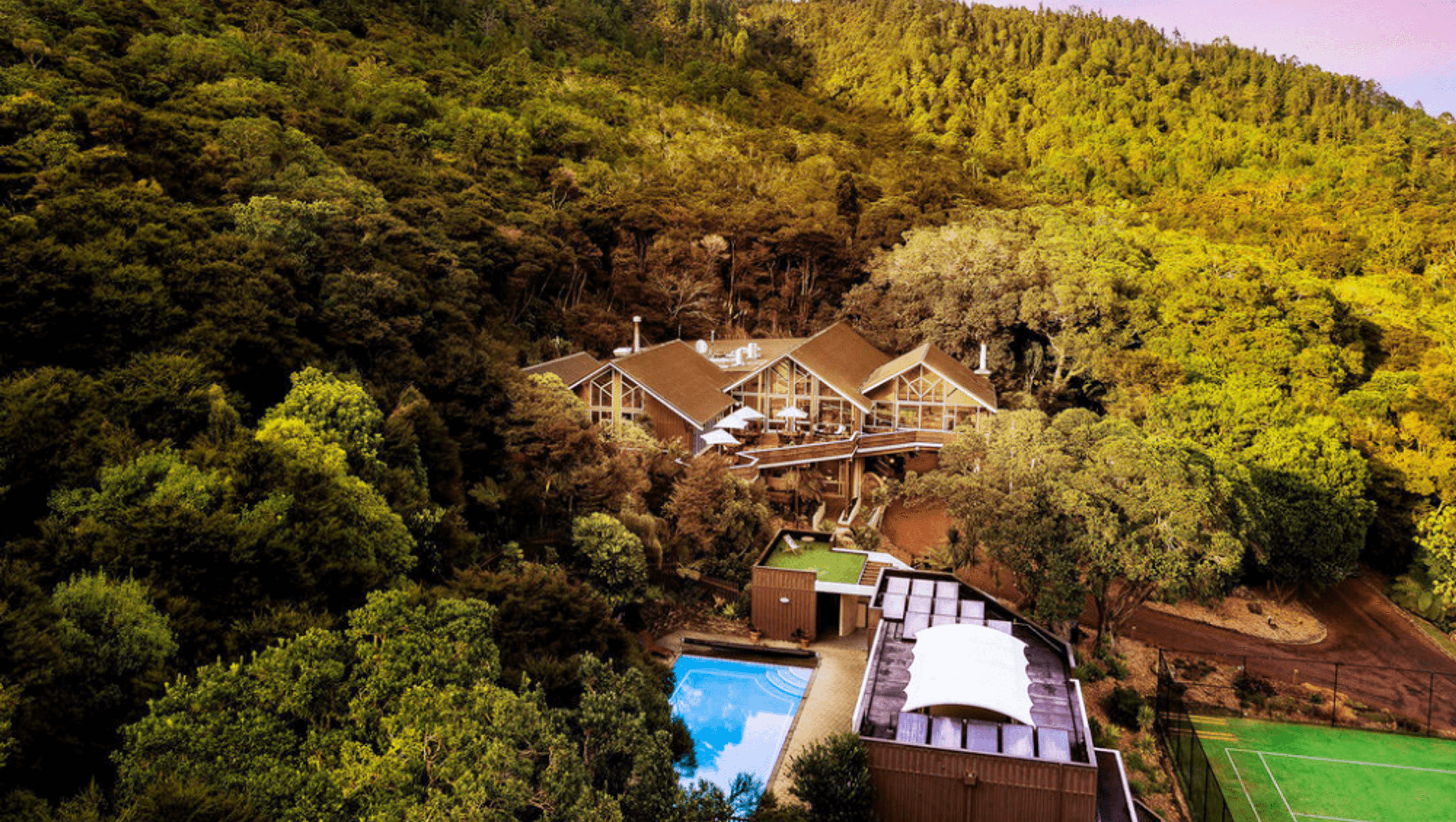 Grand Mecure Puka Pauanui