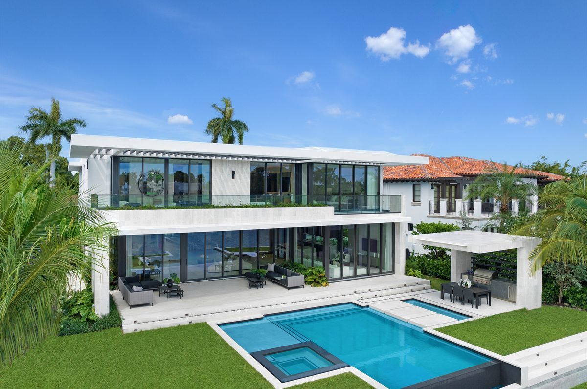 95 West, Bay Harbour Islands