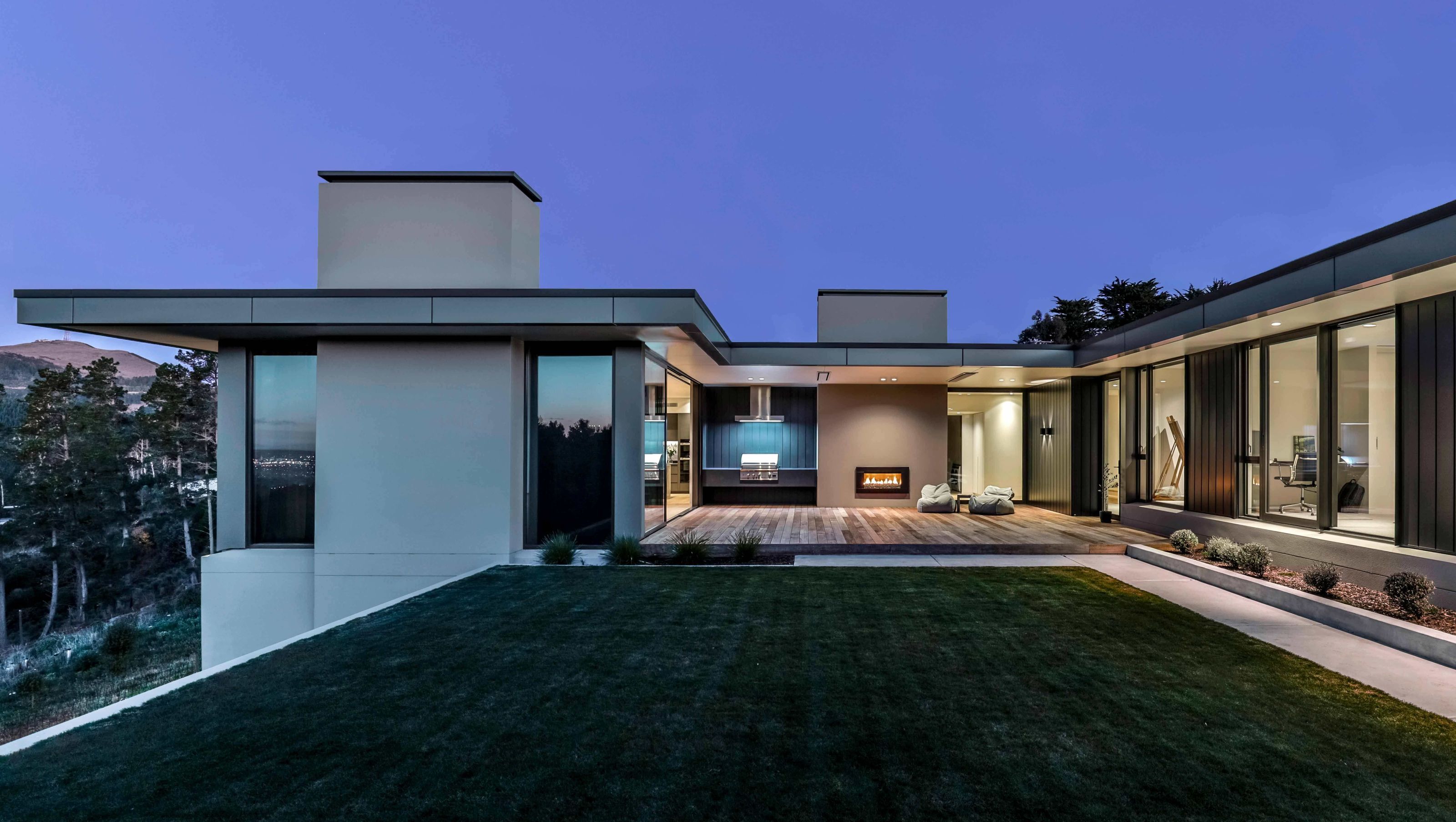 Contemporary Oasis