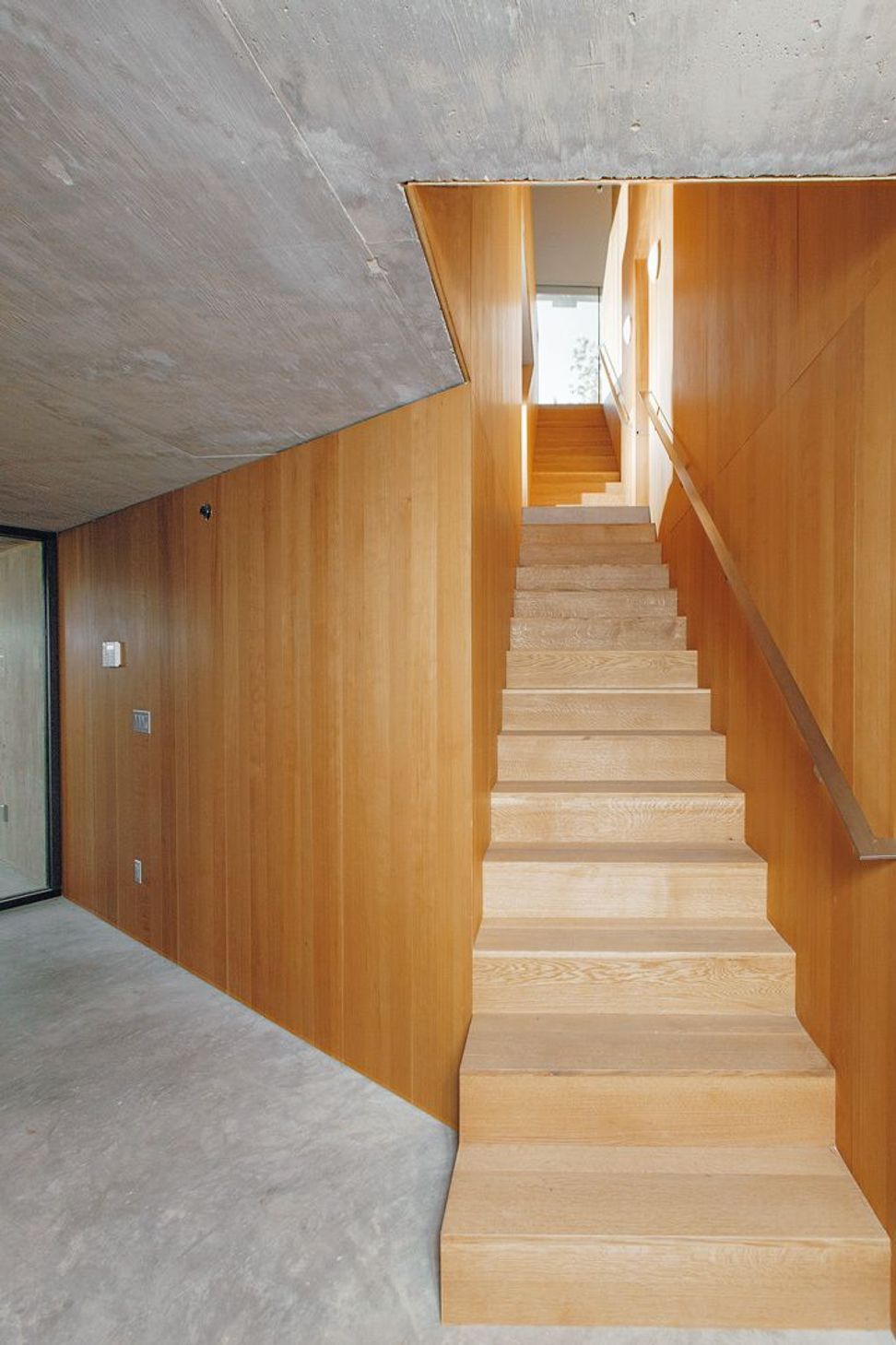 05House-With-Five-CornersPH11ACLARK-HENRYHIGHRES.jpg