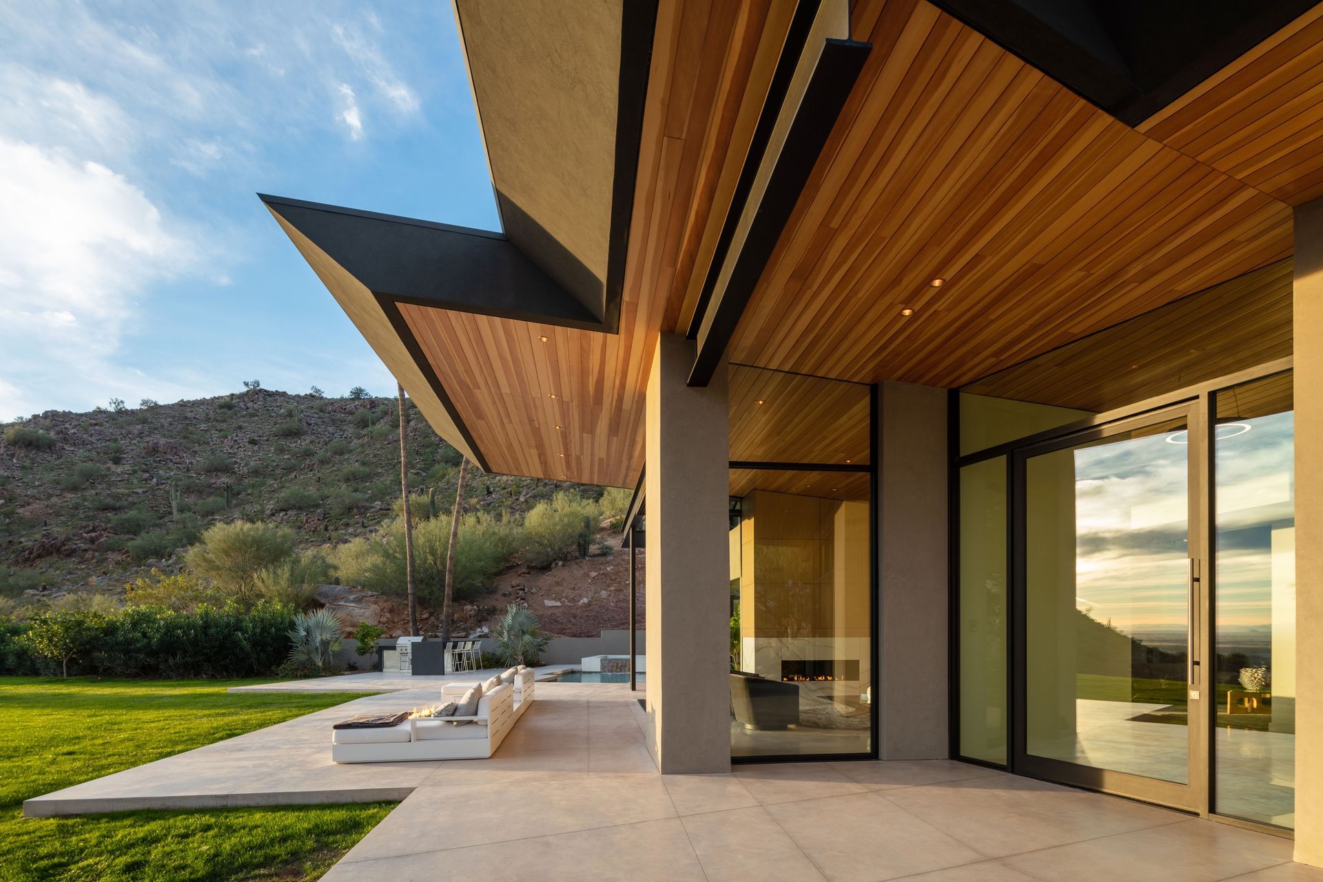 1-Front-Exterior-45-ap-compressed.jpg