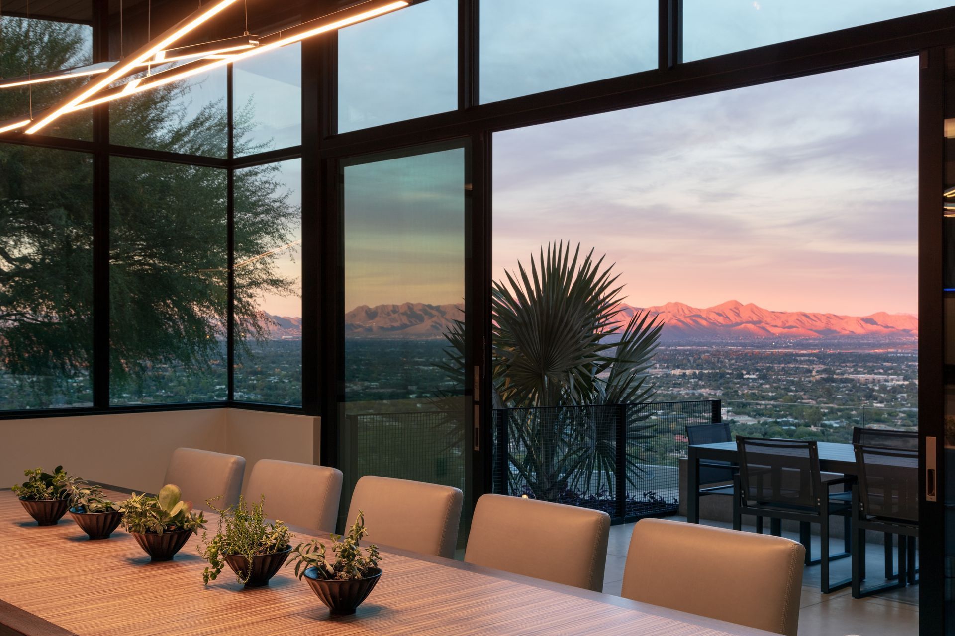 10-Dining-Room-17-ap-compressed.jpg