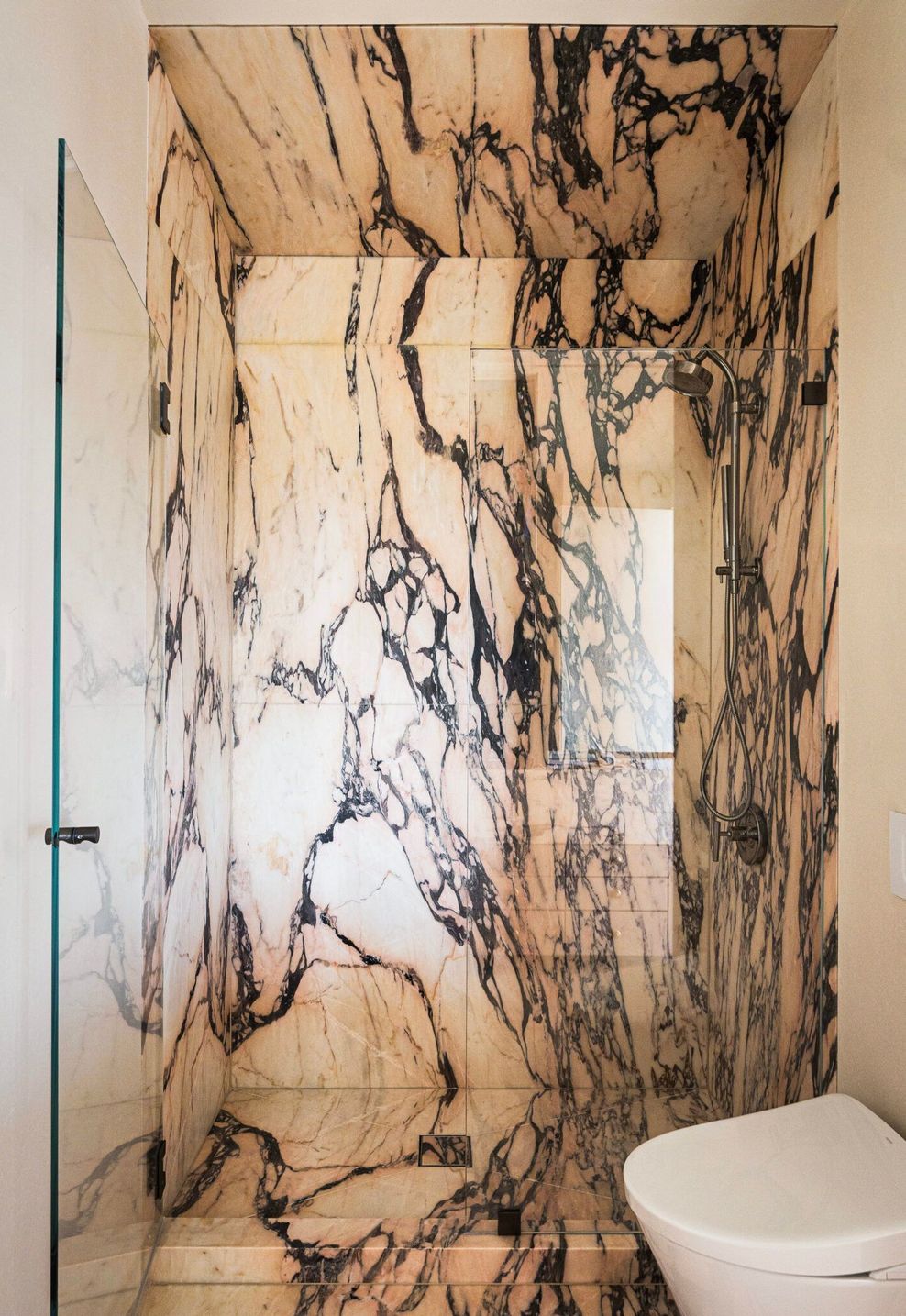 100-52-1545x2048.jpg