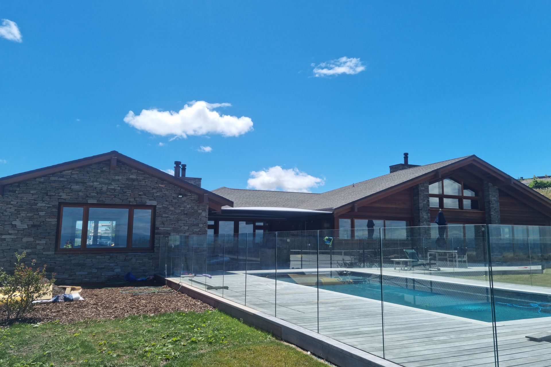 Whakaroa House