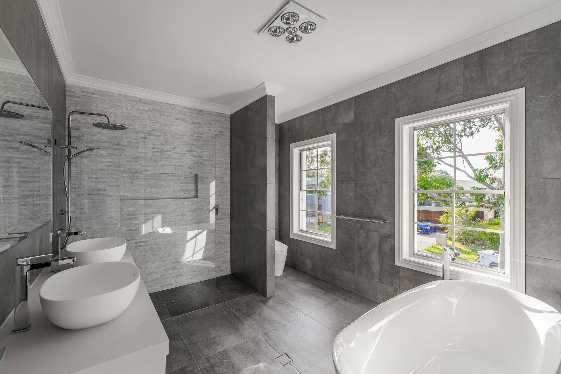 250414-SarpelHomes-5StColumbansGreen-10.jpg