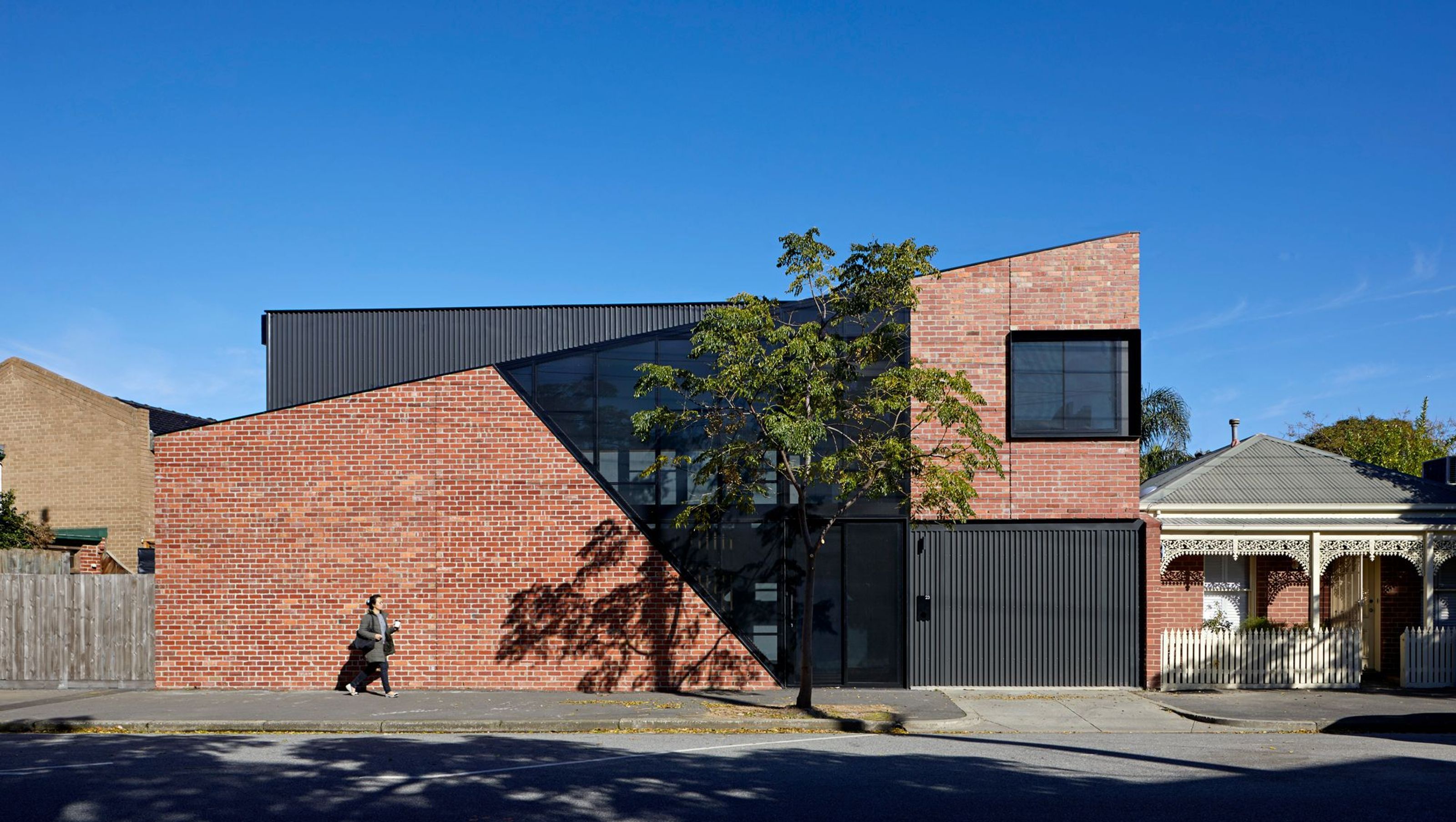 Boundary St House