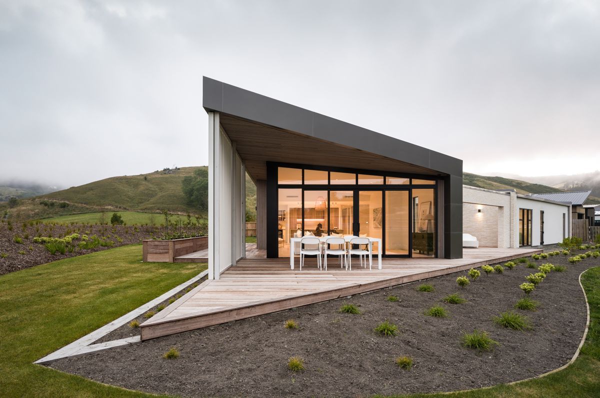 Arrow House