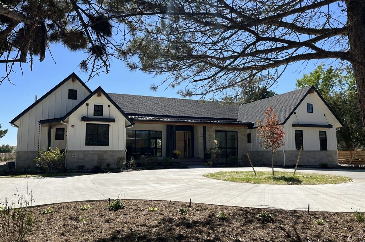 Superior Farmhouse