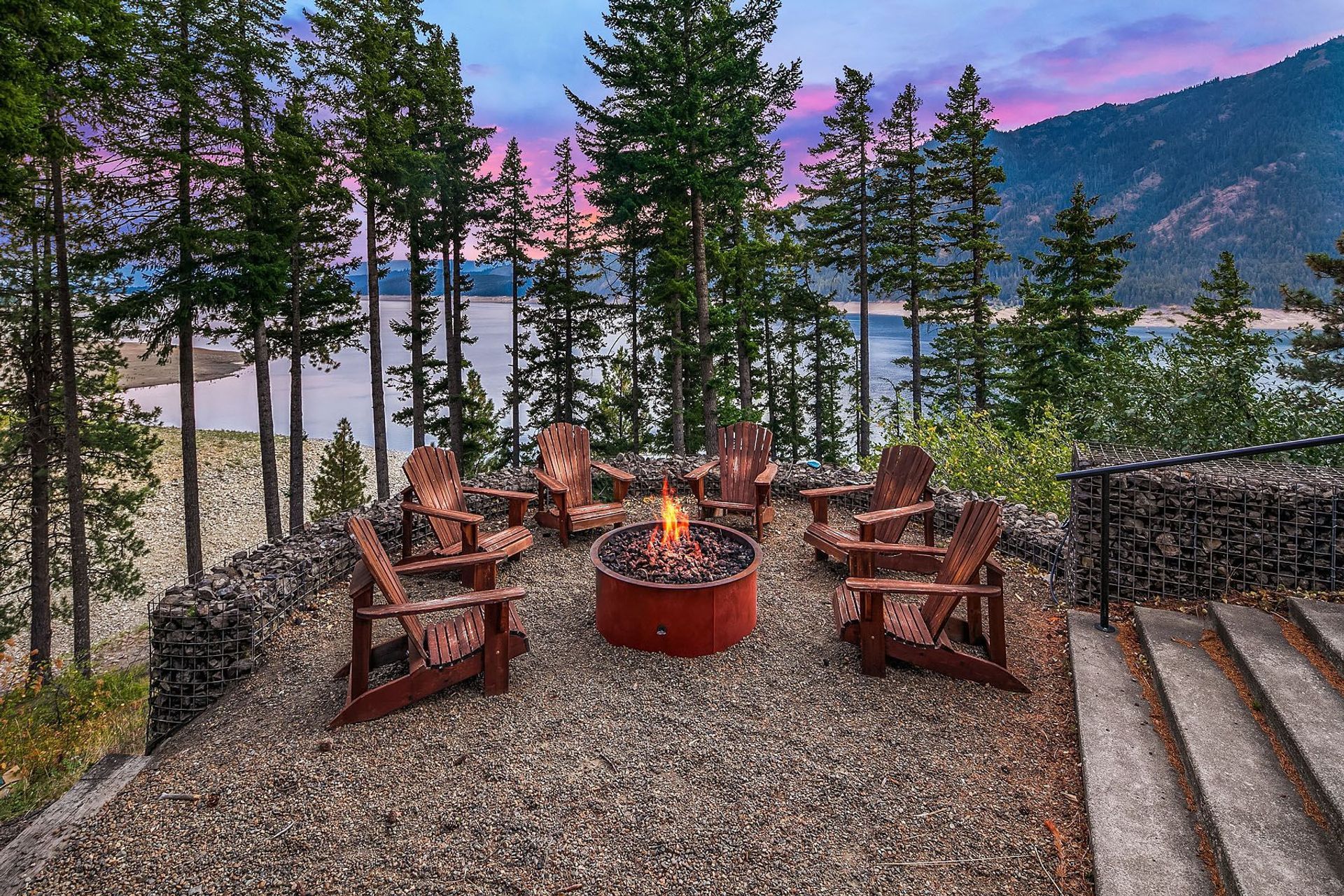 Base-CampJA-Single-FamilyPhoto-by-Candi-Kintzley-Clarity-Northwest-Photography2.jpg