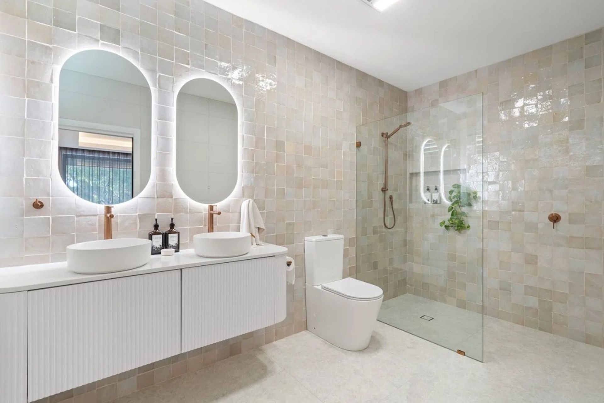 Bathroom-2-Merealba-House-by-Distinct-Innovations.jpg