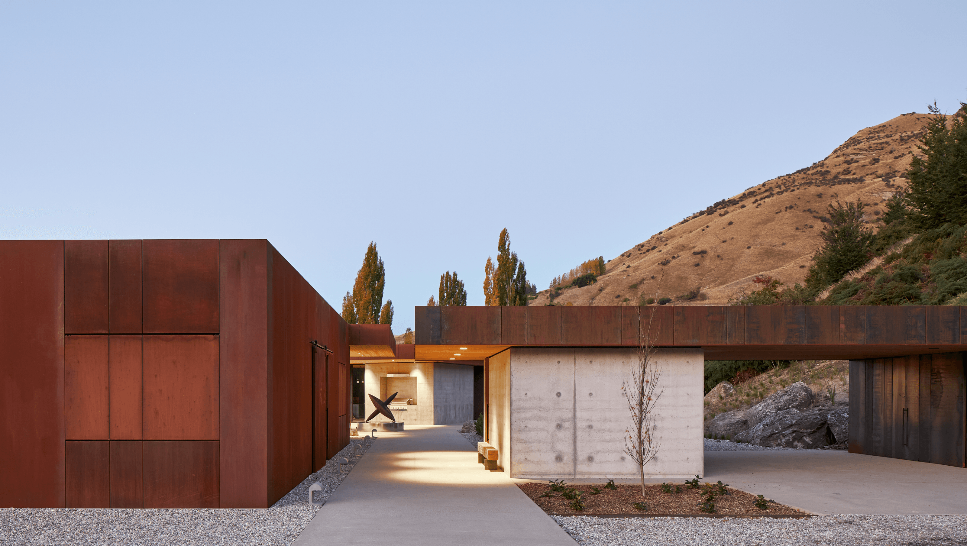 Rust Shed