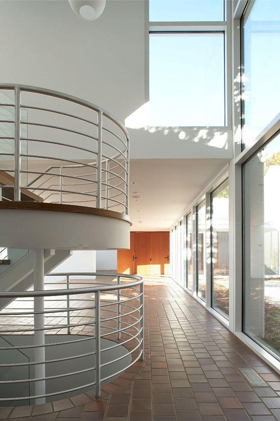 Copy-of-LISSennis-exterior-FINAL-40609021.jpg