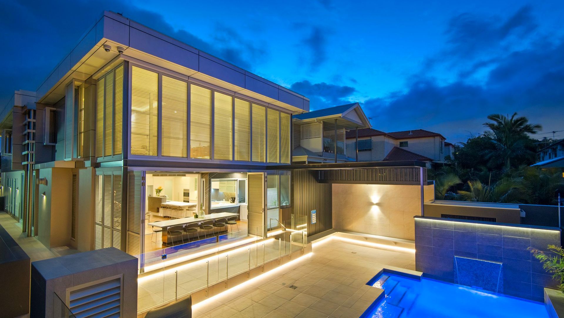Carina Heights New Luxury Home Design banner