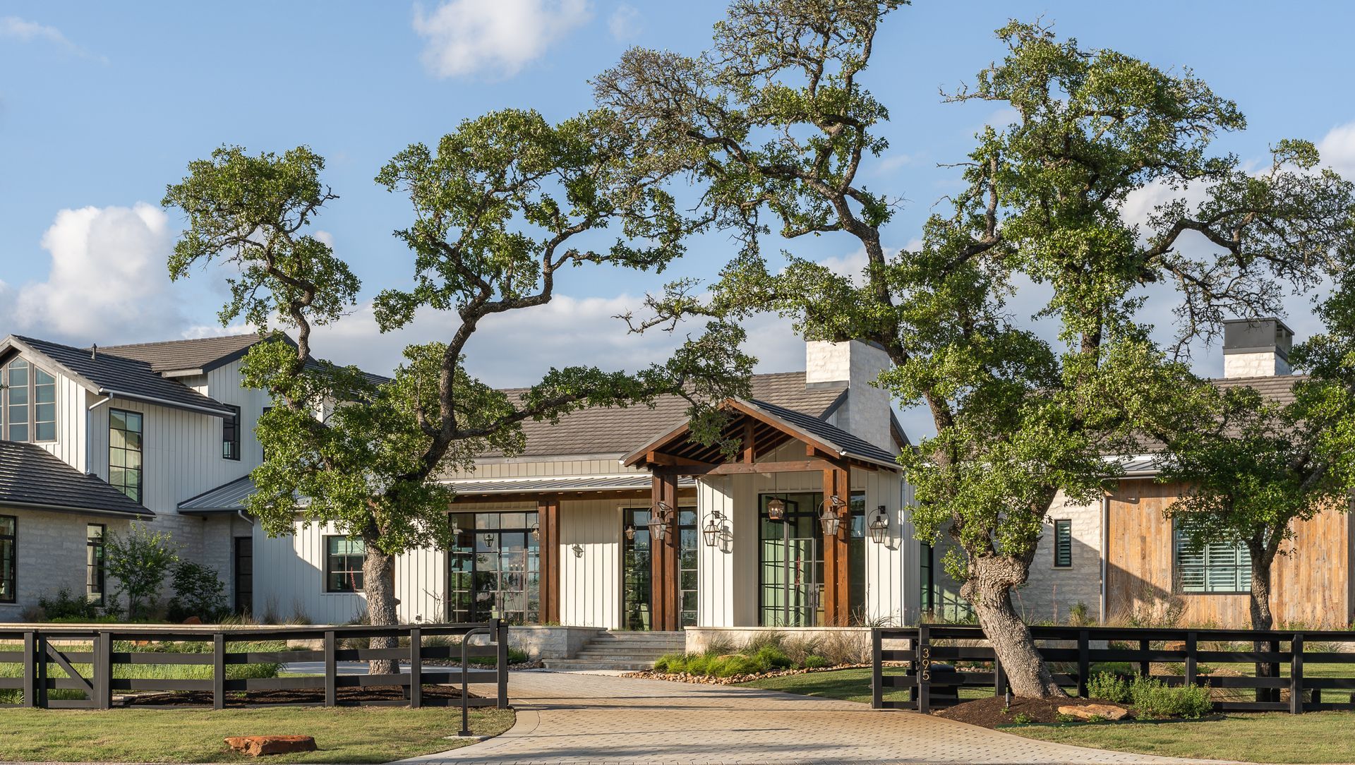 Driftwood Residence banner