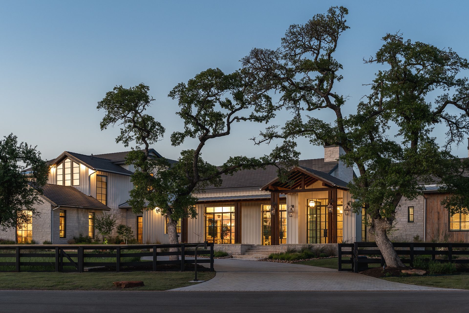 Driftwood-Residence-ALIGN-Austin-Architects-13.jpg