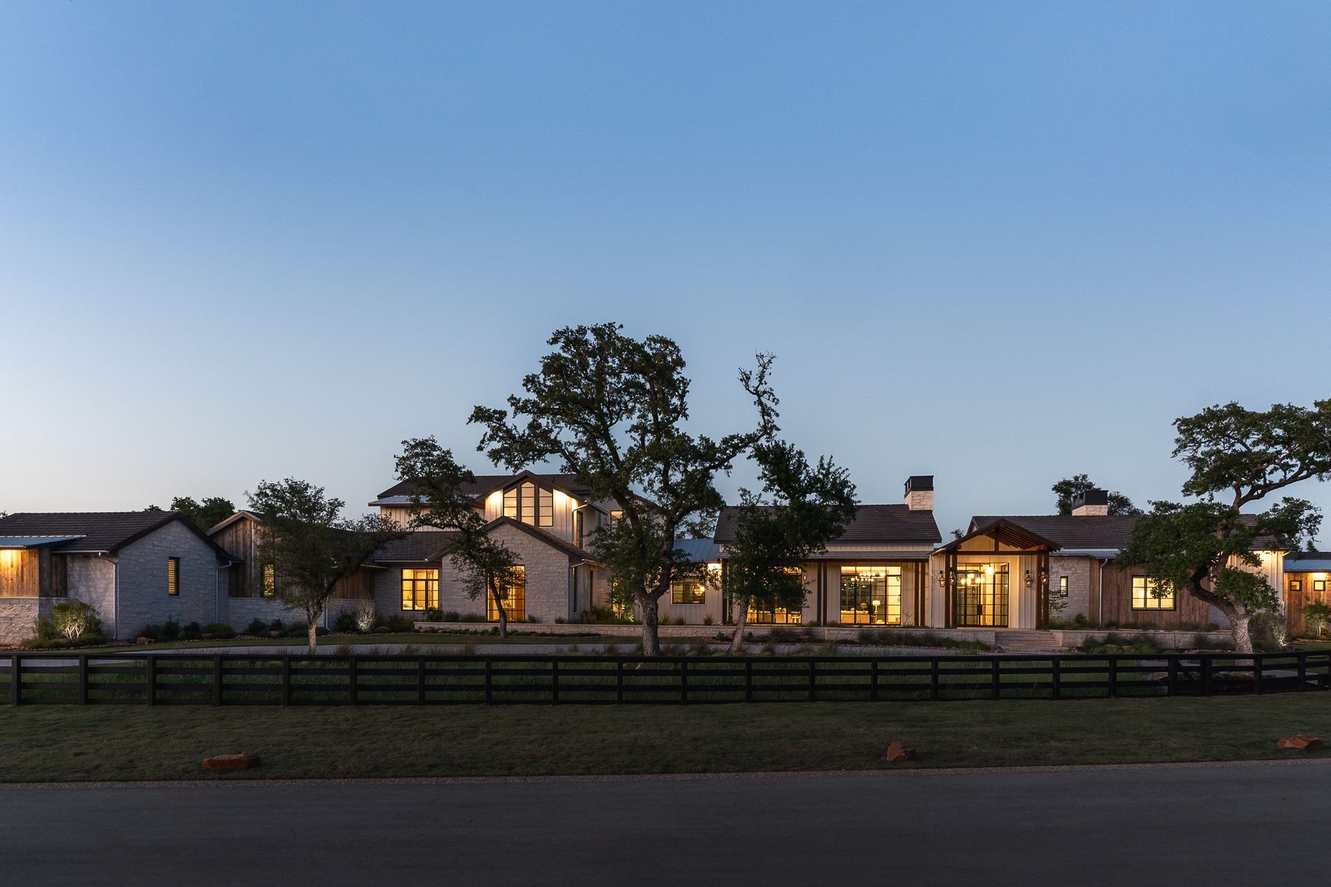 Driftwood-Residence-ALIGN-Austin-Architects-14.jpg