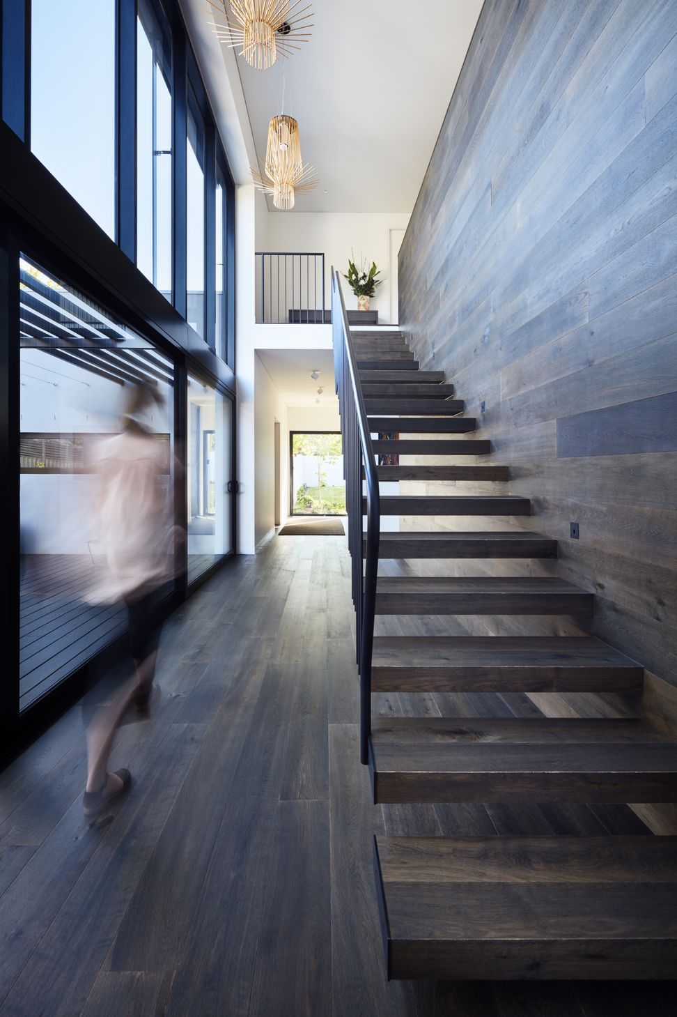 EastIvanhoeResidence06.jpg