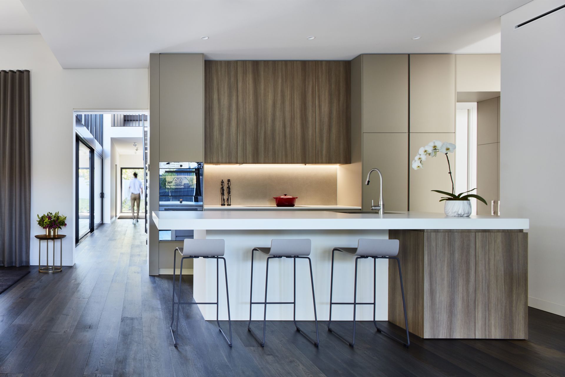 EastIvanhoeResidence09.jpg