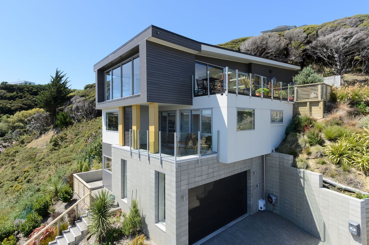 Paremata House
