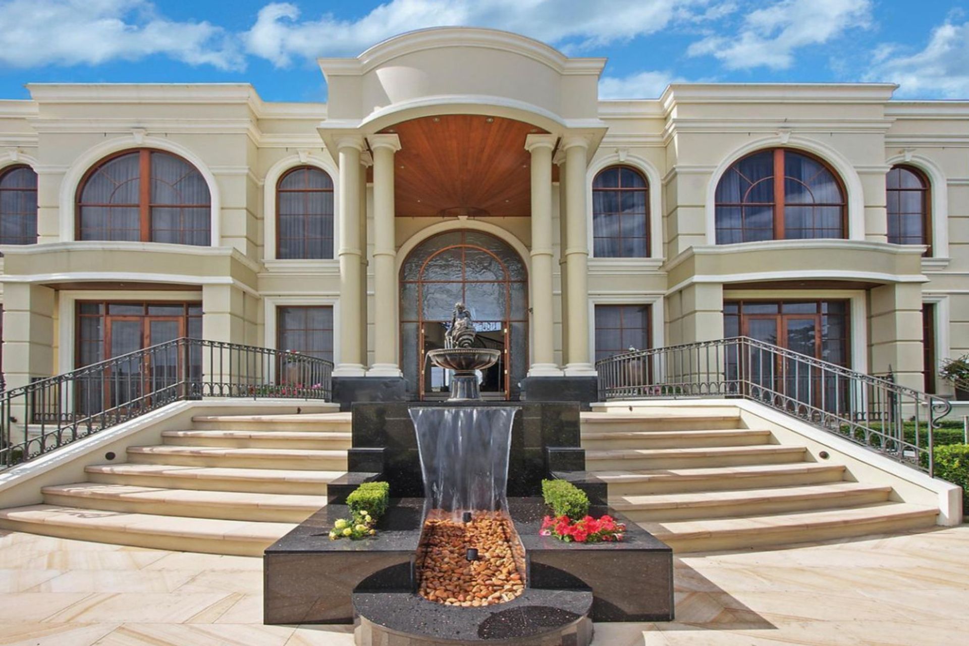 Front-House-Castle-Hill-.jpg