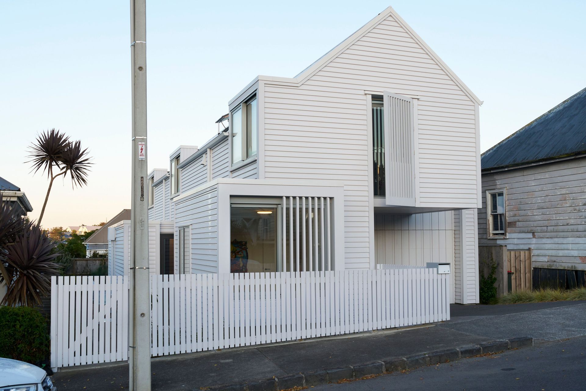 Gerrad-Hall-ArchitectsPonsonby-HouseStreet-from-DownhillTash-Hopkins4.jpg