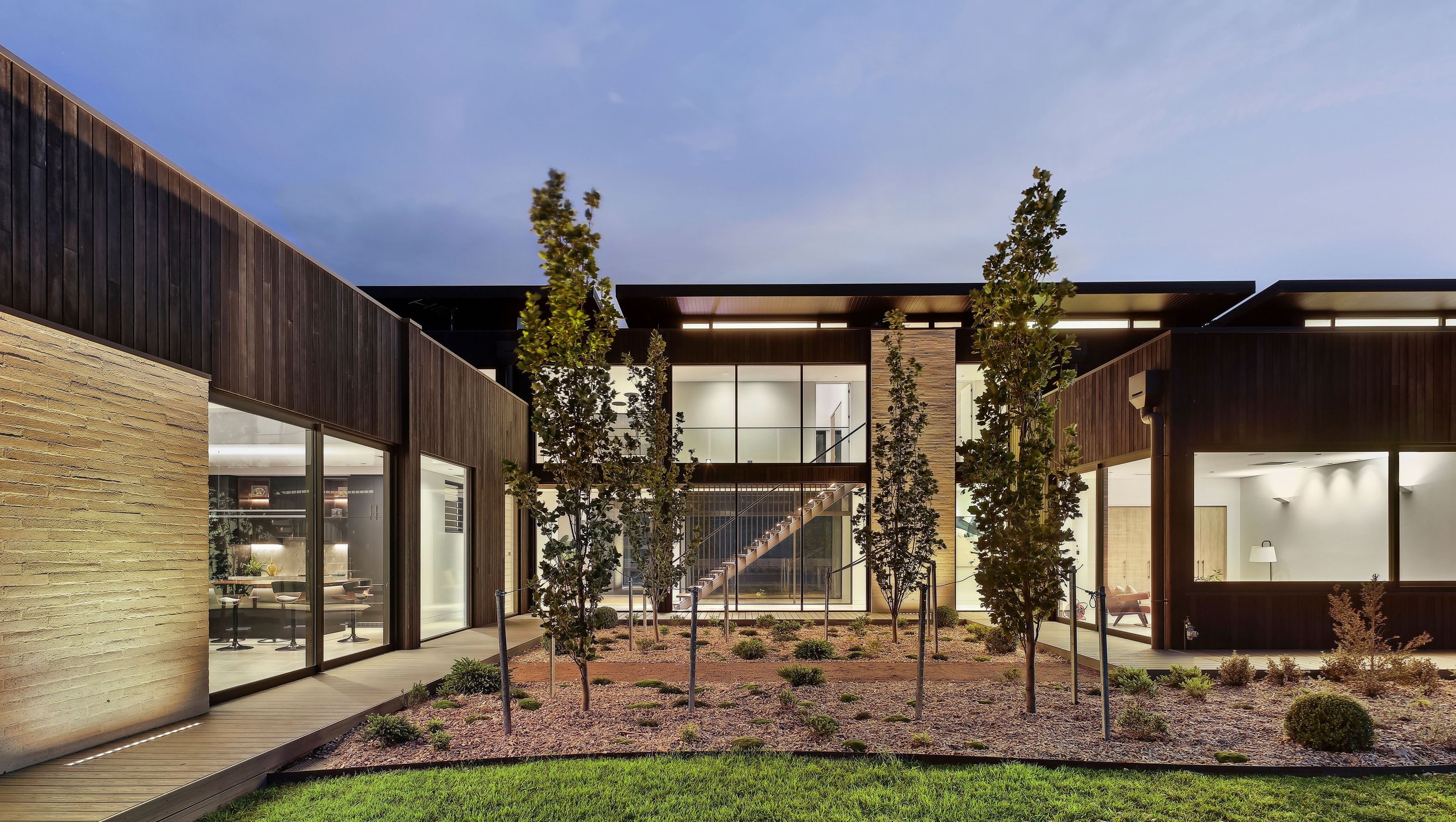 Glen Lorne, Mittagong