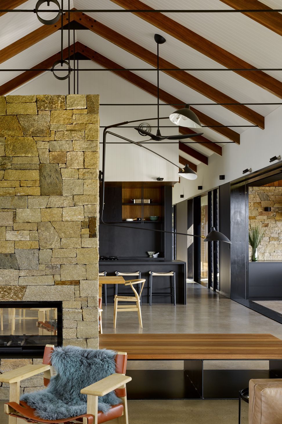 Glenmaurie-Station-by-Shaun-Lockyer-Architects-Issue-11-Feature-The-Local-Project-Image-35-1.jpg