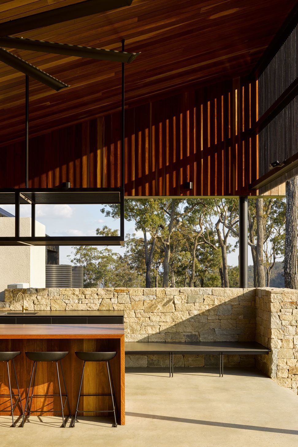 Glenmaurie-Station-by-Shaun-Lockyer-Architects-Issue-11-Feature-The-Local-Project-Image-50-1.jpg