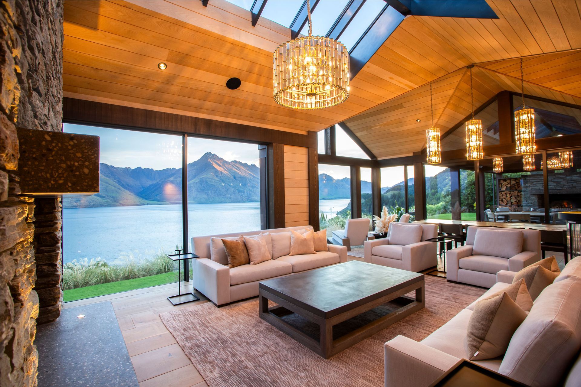 HawksNestQueenstown021.jpg