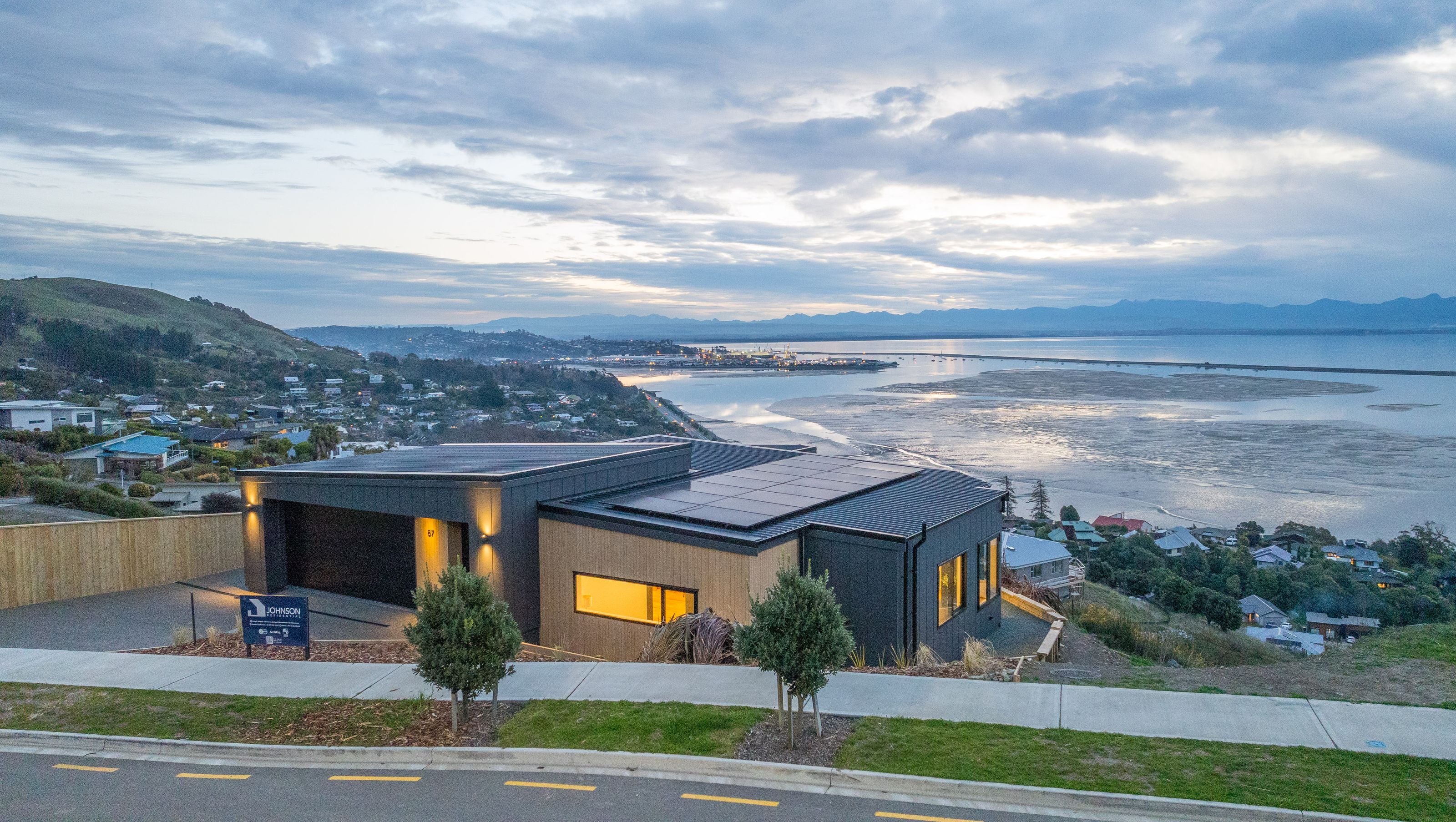 87 Bay View Road
