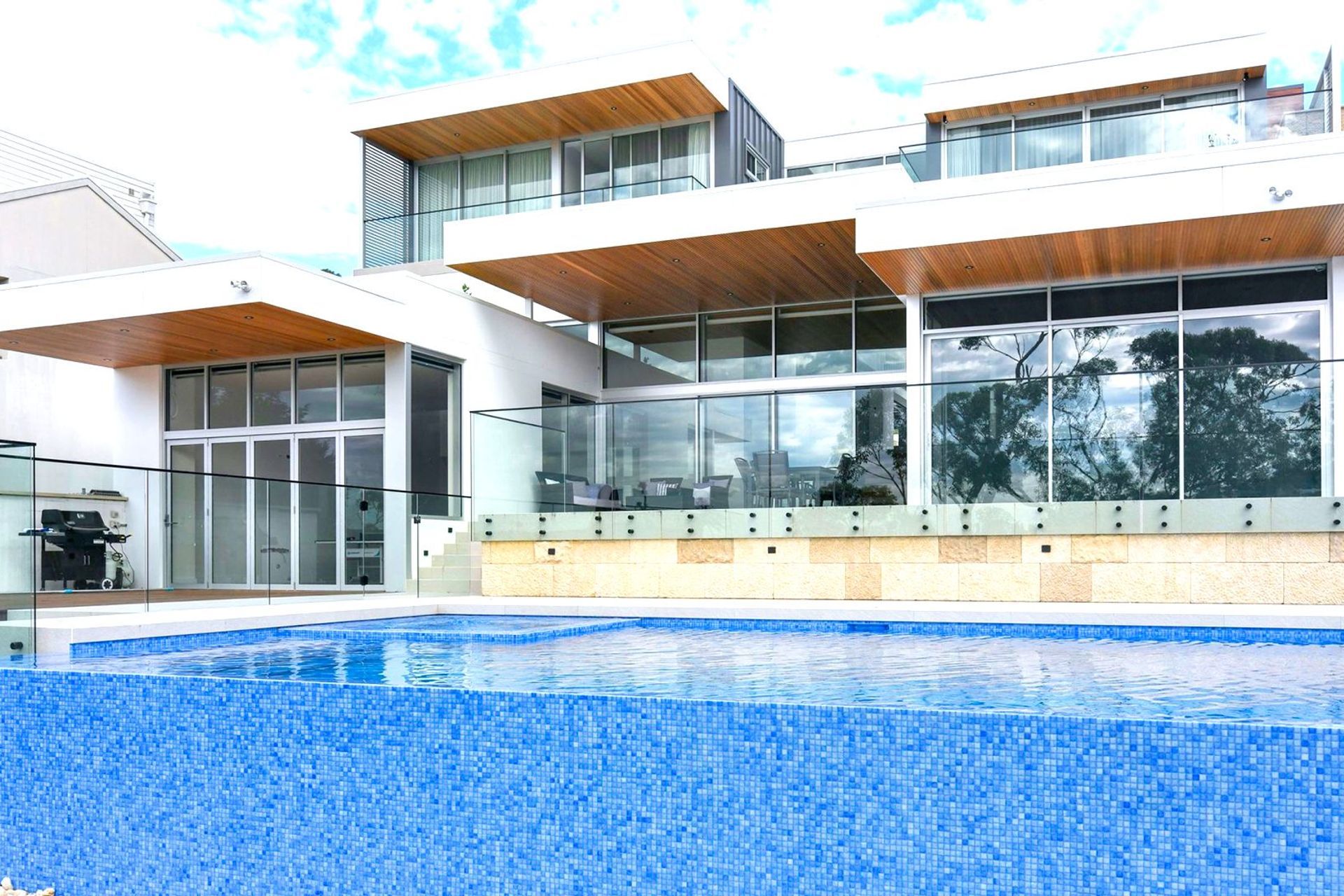 Lilli Pilli House