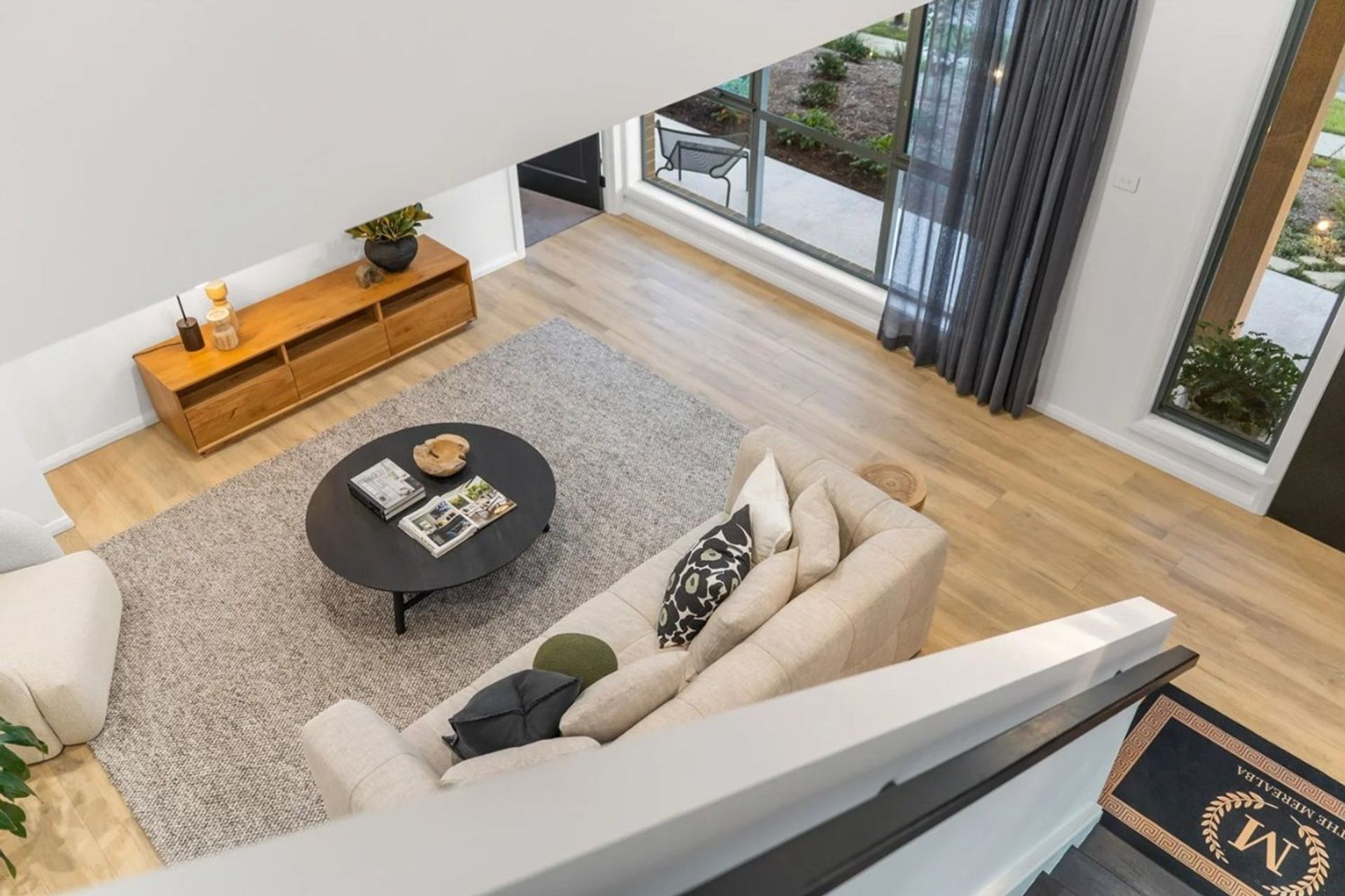 Lounge-2-Merealba-House-by-Distinct-Innovations.jpg