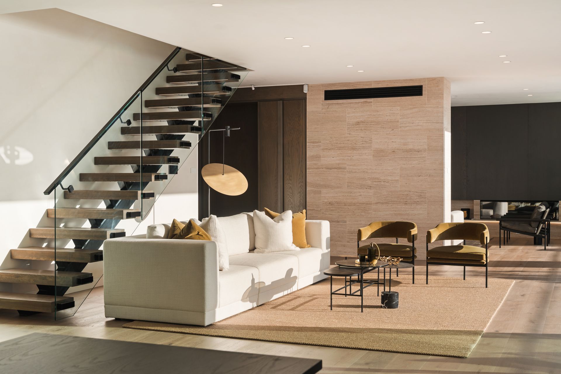 Travertine Wall | Westmere House | Residential New-Build | Macfie Architecture