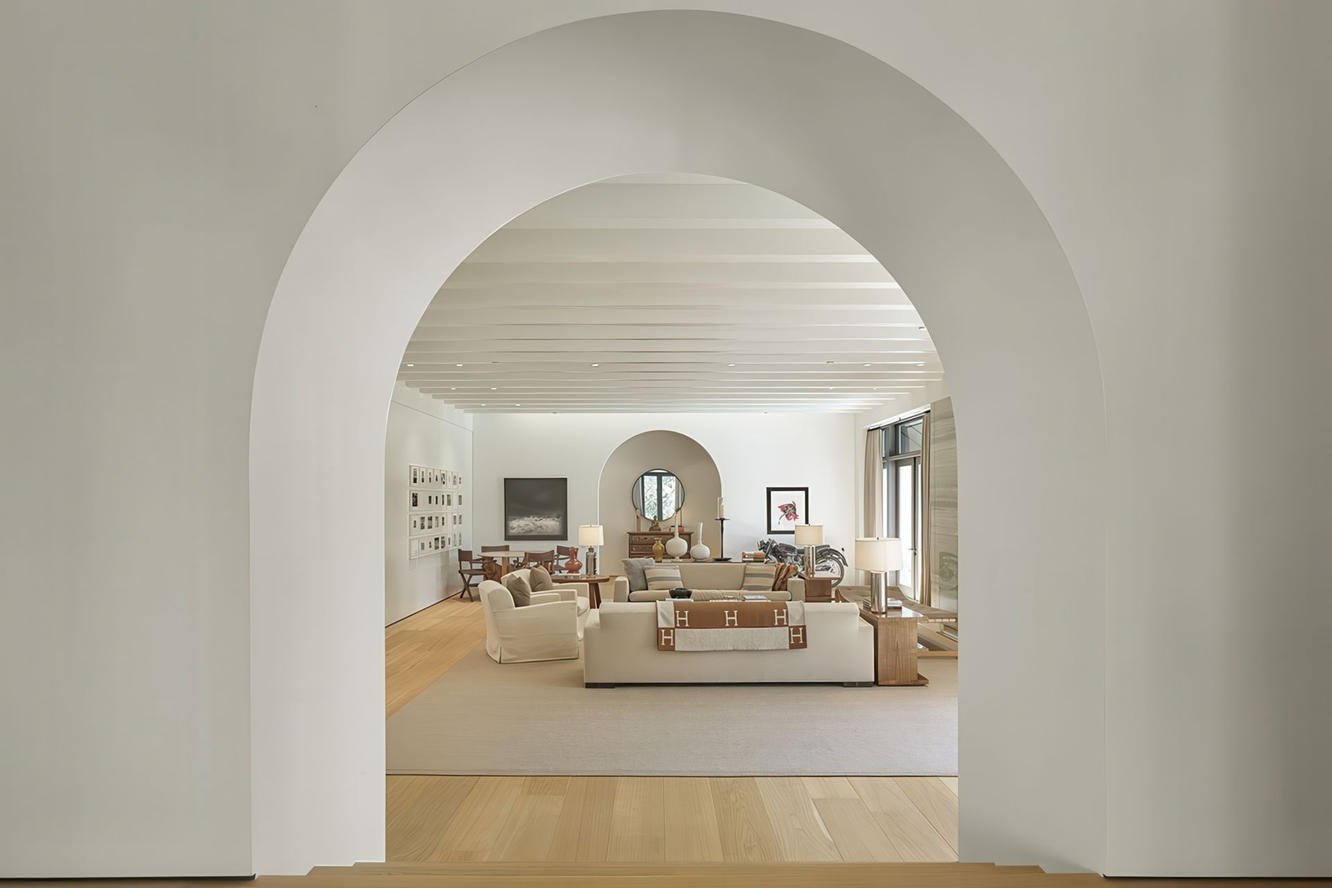 ModernSpanishHome-2-gigapixel-low-resolution-v2-2x.jpeg